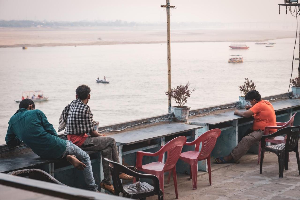 Vishnu Rest House Varanasi Exterior foto