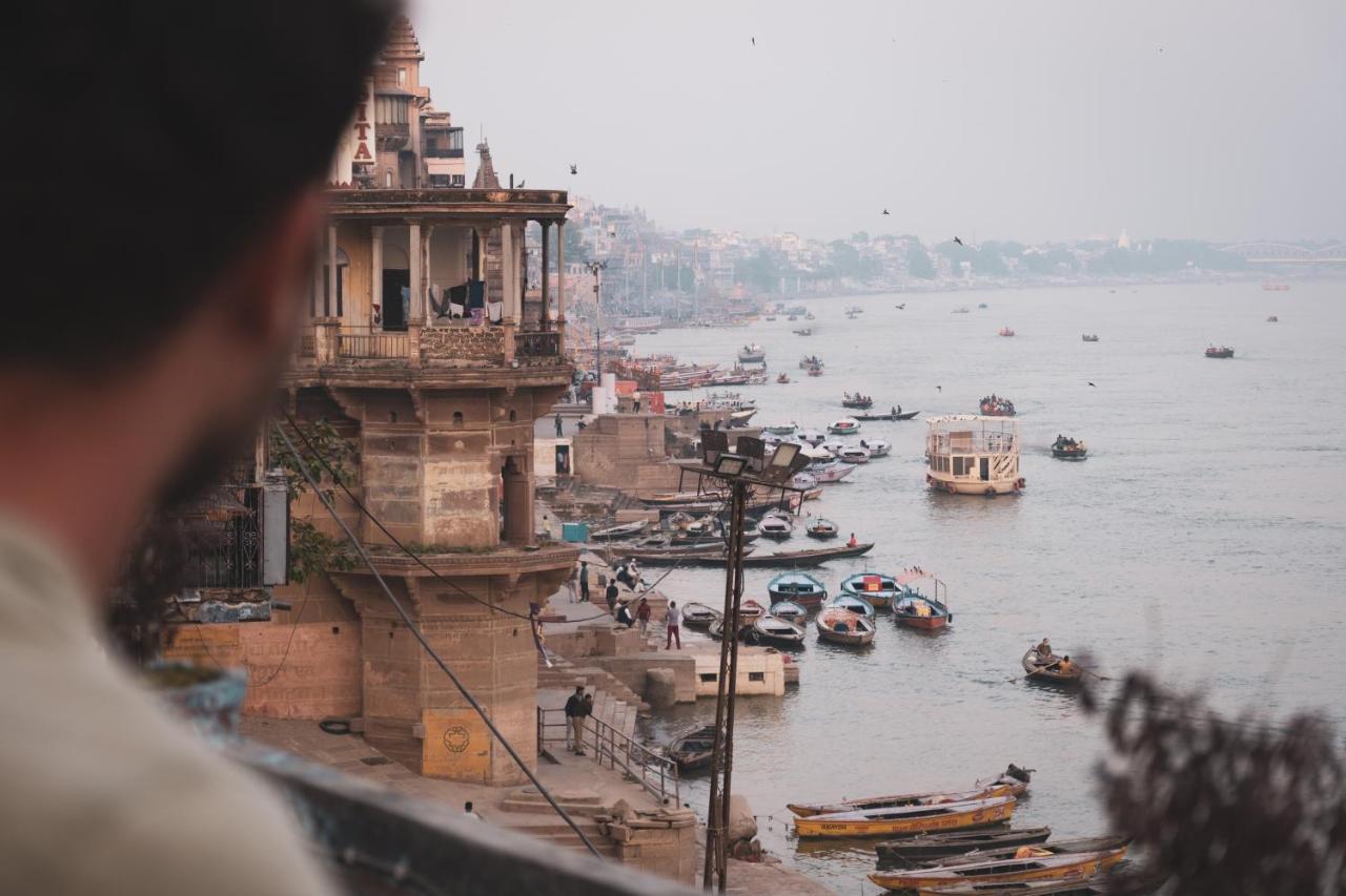 Vishnu Rest House Varanasi Exterior foto
