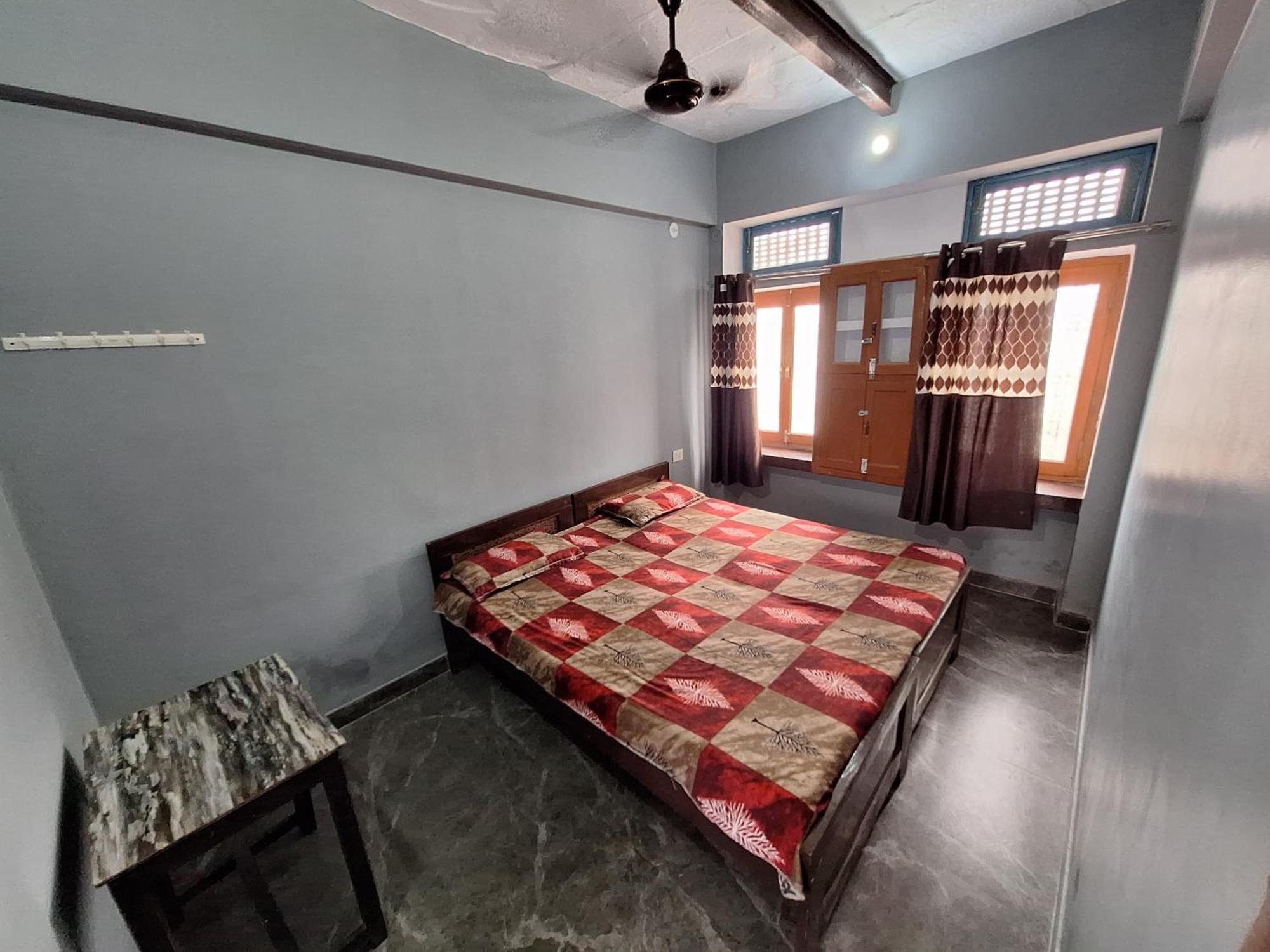 Vishnu Rest House Varanasi Exterior foto
